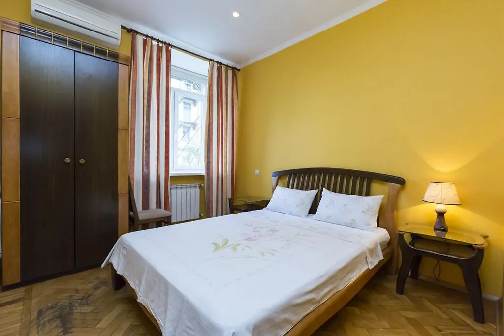 Kiev Centre Opera Apartments