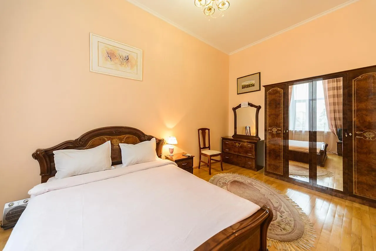 Kiev Centre Opera Apartments  Kyiv